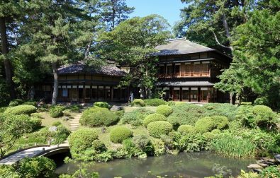 展示替に関わる休館日のお知らせ