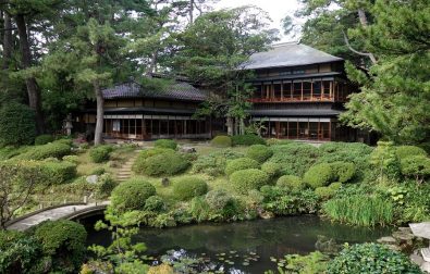 展示替に関わる休館日のお知らせ